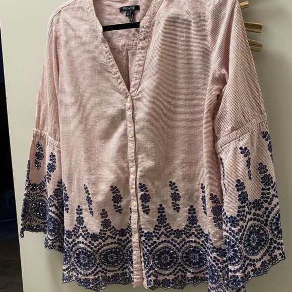 Nic & Zoe Striped Embroidered Top - Picture 4 of 10